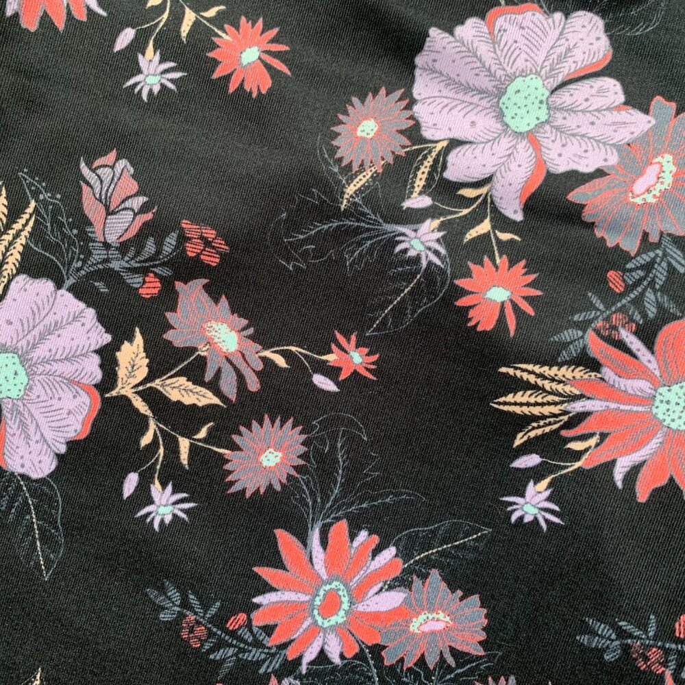 NWT Flower Leggings Black Melon Purple Womens XL - Picture 6 of 12